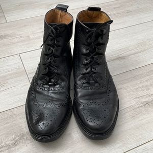 Kenneth Cole boots. Size 9 1/2